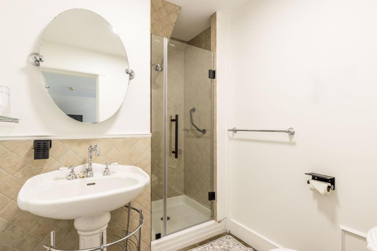 لاك برومي B&B Hillhouse المظهر الخارجي الصورة